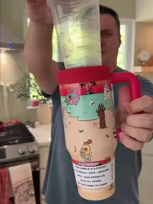 This is crazy! Perfect cup for summers #frostbuddy #summervibes #koozie 