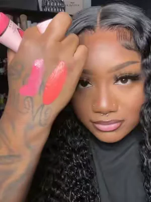 Most pigmented blush everrrrr #plouise #blush #blushblindness #deslsforyoudays 