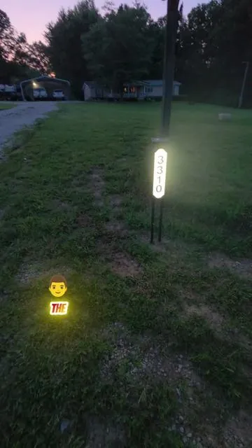 Stop letting delivery drivers skip your house! 📦❌ If your house numbers are dark at night, your food gets cold and packages get lost. Fix your curb appeal instantly with this waterproof solar address sign. No wiring, zero effort, and it automatically turns on at dusk!  #tiktokshopfinds #homeimprovement #curbappeal #solarlights #summerwins 