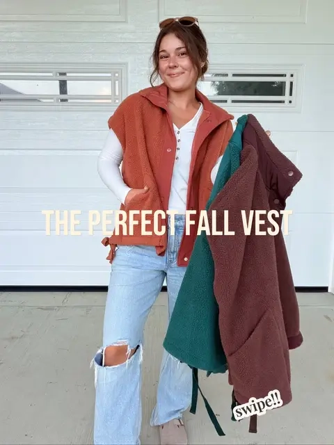 These slouchy fleece vests are my favorite for fall outfits- they’re so easy to style and make any cozy outfit cute! #fleecevest #vestoutfit #falloutfitinspo #cozyoutfits #fallaesthetic 