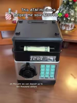 I've really saved up 10,000 dollars. This little thing is very practical. Hurry up and order one from my shopping cart to try it out. #savingmoney #moneytips #giftidea #piggybank #tiktokshopfinds 