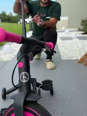 Bicicleta infantil 6 en 1 que crece con tu hijo, con modo de equilibrio, pedales, ruedas de entrenamiento y barra de empuje para acompañar cada etapa de aprendizaje. Ideal para niños de 18 a 60 meses, con diseño seguro y resistente para divertirse al aire libre. #BicicletaInfantil #JuguetesParaNiños #RegaloParaNiños #summeressentials #tiktokshopcreatorpicks @JMMD 