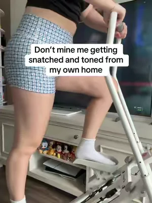 There’s gym at home 💪🏼🏋️