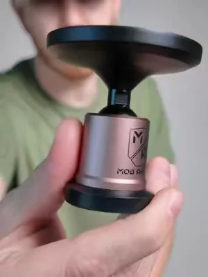 Awesome phone mount that you can use pretty much anywhere! #phonemount #magneticphonemount 
