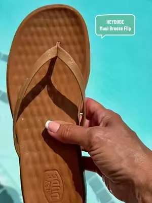 HEYDUDE Maui Breeze Flip - Comfortable Sandals for Women #DealsForYouDays #dfyd #SummerWins #heydude #sandles @HeyDude 
