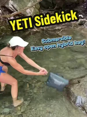 The YETI Sidekick waterprooof bag is the perfect pattern proof pouch for phones, snacks and gear! This opens with one hand and magnetically seals! You can attach the yeti sidekick to the Camino tote, or use it as a hip pack or sling with the included strap. #yetisidekick #yetibag #waterpoofbag #yeticoolers #boatinglifestyle @YETI 