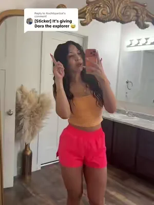 Replying to @Xochilquetzal just need to get me a backpack #summeroutfit #pinkandorange 