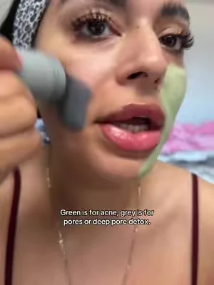 Who knew that face masks weren’t that messy after all! Literally comes in a stick !  @SKINTIFIC US Store  #facemask #claymask #skintific #tiktokshopmademebuyit #skincare 