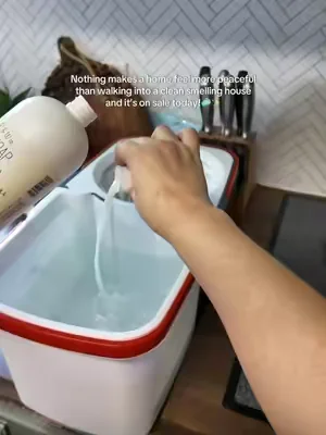 R&W Co. mop soap will finally make your floors smell as clean as they look✨ #CleanTok #homefinds #moptok #tiktokshopfind 
