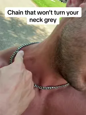 Great quality chains at great price #chain #cubanchain #mensfashion #cuban #necklace 