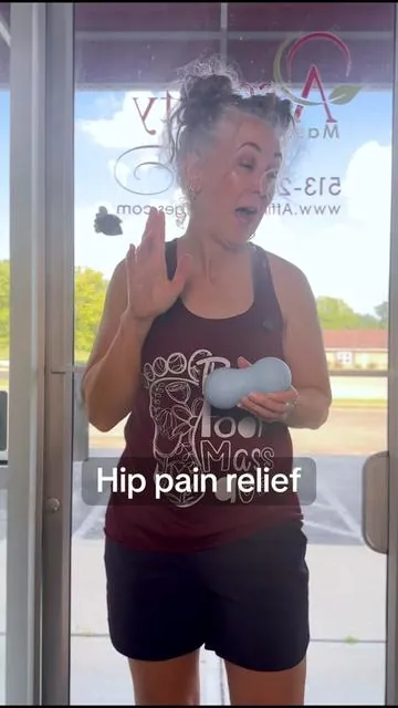 How to roll your hips and glutes with a double peanut massage ball. ##MassageTherapist##MassageTherapy##SelfMassage##PiriformisSyndrome##HipPain