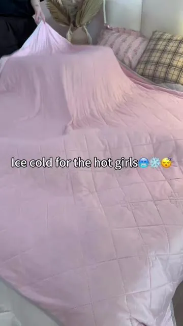 Stay cool while you sleep #heatwave#cooling#coolingblanket#sleep