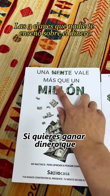 📚 De trabajar duro a construir riqueza: 3 libros clave #weeklydeals#sabiocasa#SummerWins#DealsForYouDays#amen🙏  #SocialSkills#PeopleSkills#SelfGrowth#BookTok#personaldevelopment 