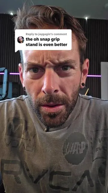 Replying to @jaygagin Ohsnap yes it is! #ohsnap #phonegrip #magsafe #phonestand #tiktokshopcreatorpicks @Ohsnap Official 