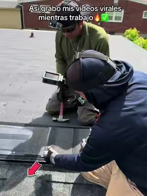 El mejor accesorio para crear contenido trabajando🔥 #accessories #creadoresdecontenido #roofing #construction #fyp @MORALES’S ROOFING LLC @JS Mendoza502 @☯︎ 亗𝕸orⱥles 亗 ☯︎👸⁵🍁² 