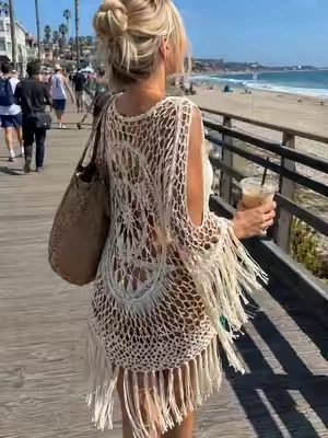 The cover-up that turns a bikini into an outfit 🤍#CrochetCoverUp #BeachOutfit #PoolsideLook #VacationStyle #ResortOutfit