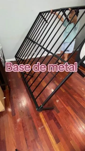 Estructura de cama de metal HOOMIC con patas de 3 soportes y 14 pulgadas de altura【Solo estructura, sin colchón】, sin cabecero; acabado con recubrimiento en polvo negro mate; tamaños Twin/Full/Queen/King; no requiere somier ##TikTokShopDealsforYouDays##DealsforYouDays##Summervibes##Summergarden#base