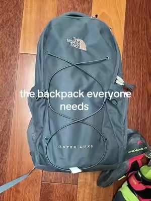 7658795573897661709