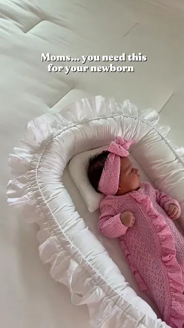 I’m using this adorable lounger for my baby’s milestone photos, and I’m obsessed! The ruffle detail is so beautiful and makes every picture look extra special. There are only a few left, so check it out before it’s gone! 🤍 #babylounger #babymilestones #babynest #cutebabythings #babiesoftiktok 