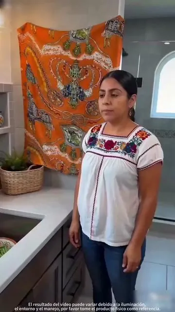 ¡Di adiós a los charcos en tu cocina! ✨ Este escurridor de acero inoxidable extensible se adapta perfectamente a cualquier fregadero. Fabricado en acero inoxidable 304 de grado alimenticio, es resistente al óxido y muy duradero 💪. ¡Su base inclinada drena súper rápido y tiene una capacidad enorme para todos tus platos y ollas! 🥘 La solución perfecta para mantener tu cocina impecable. #EscurridorAceroInoxidable #OrganizacionCocina #CocinaPerfecta #UtensiliosDeCocina #TikTokShop 