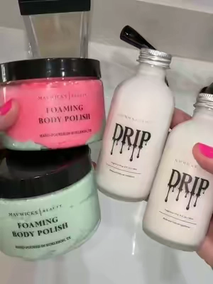 The duo leaves your skin soft and smelling amazing! #mavwickscandles #showertok #showeressentials 