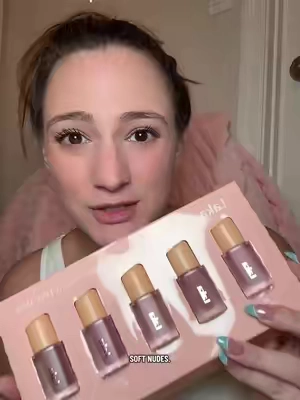 Soft nudes lip bundle from @Laka US 