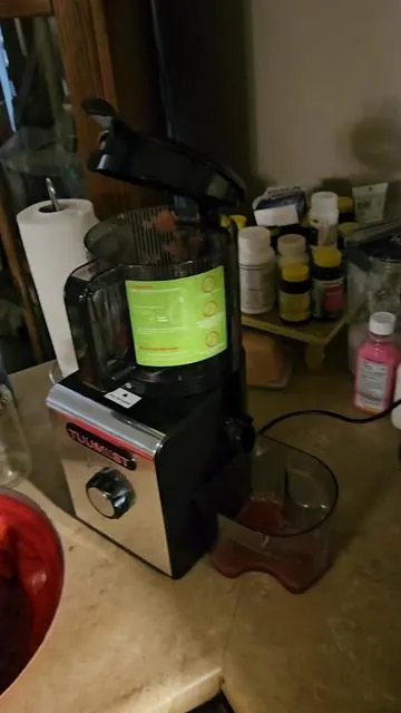 #TikTokCampaign #fyp this is a really good juicer.