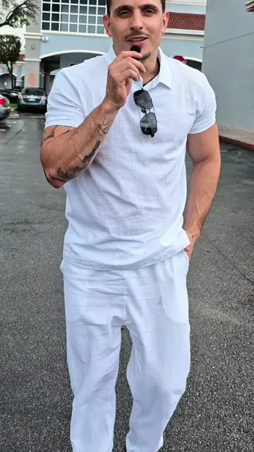 Excelente opción! 👌🏻  . . . #conjunto #ropa #ropadehombre #modelo #fashion 