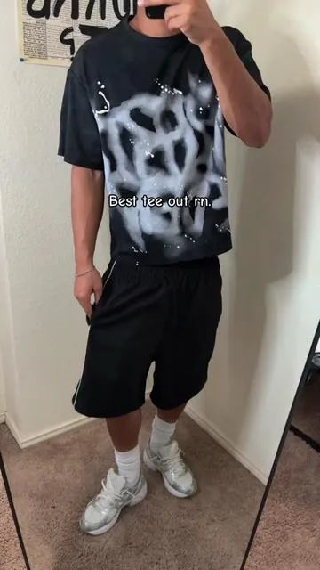 10/10 tee #fashioninspo #outfitinspo #fashiontiktok #affordablefashion 