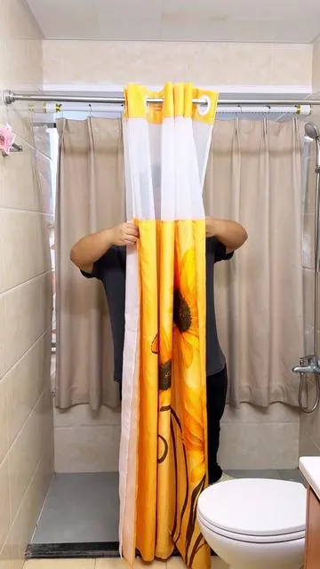 Incluso si alquilas una casa, puedes tener un baño limpio. #bathroommakeover #dealsforyoudays #cortinaparabaño #bathcurtain #tiktokshop 