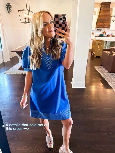 I am 5 foot even in a size small!! The length and fit is perfect 💙