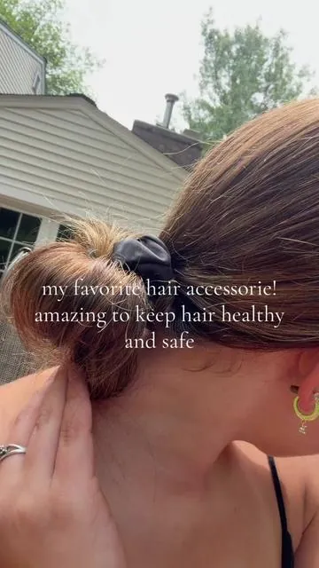 keeps my hair the safest and have helped me with my sensitive brittle hair. #haircareroutine #hairgrowth #scrunchymama #hairstyle 