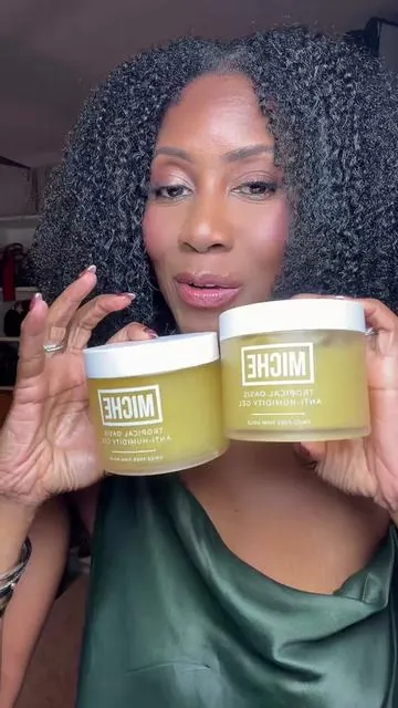 @MICHE Beauty Anti-Humidity Frizz Fighting Strong Hold Hair Gel | For All Hair Types Curly, Coils and Wavy Hair - Alcohol Free - #michebeauty #naturalhair #antihumiditygel #washngo #day6 