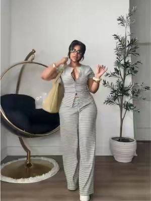 Would be such a cute airport fit too! #loungewear #fitcheck 