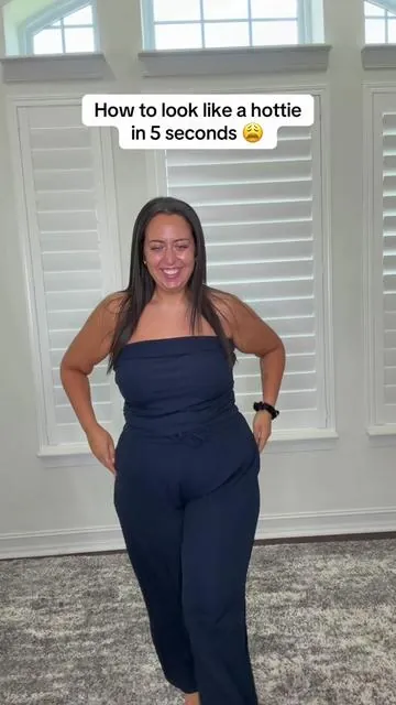 I put this out on in 5 seconds and immediately look like a hottie!! 🥵