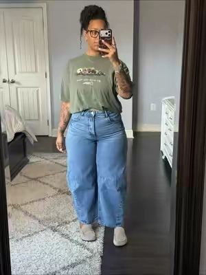 Replying to @Sierra Alshinnawi here’s the details on my jeans if you’re a thick fat girlie, I would recommend a size up one in these. #barreljeans #barreljeansoutfit #midsizefashion #tiktokshopcreatorpicks 