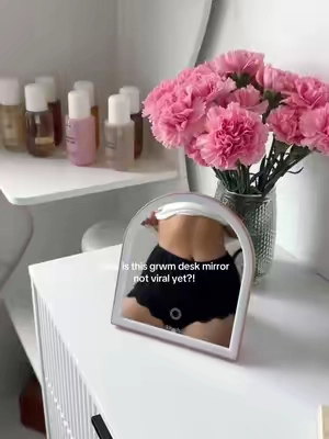 The perfect grwm desk mirror 🎀✨ #grwm #deskmirror #grwmroutine #foryoupage #makeuphacks