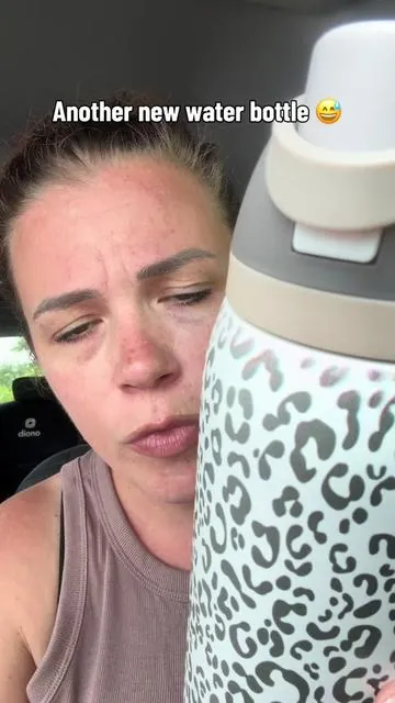 Why spend a fortune when you can get the same trendy look for way less? 🤍🐆 This 40 oz white and gray cheetah print tumbler is so cute, feels surprisingly high quality, and keeps me reaching for my water all day long. If you’ve been wanting the aesthetic without the hefty price tag, this is the one to grab from TikTok Shop! 💧✨ #40ozTumbler #WaterBottle #HydrationGoals #CheetahPrint #NeutralAesthetic 