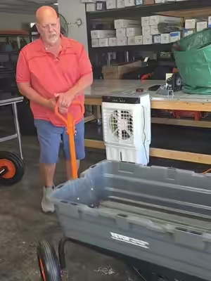 Poly garden dump cart #dumpcart #yardwork #landscaping #gardening #cleanup 