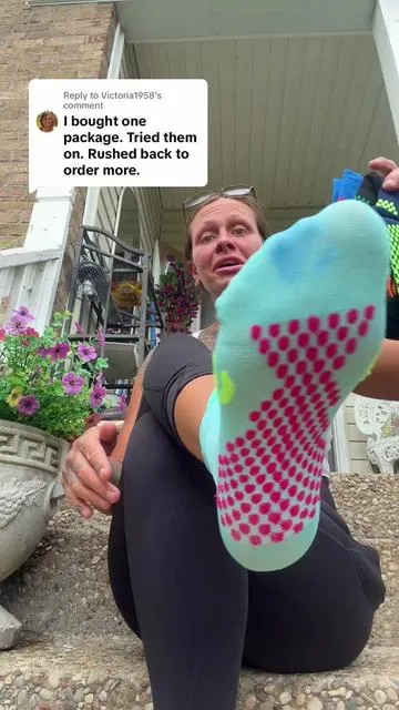 Replying to @Victoria1958 these ANKLE LENGTH compression socks have been feet savers for so so many people!! They reduce swelling and keep your feet feeling amazing! #compressionsocks #anklecompressionsocks #socks #feetcare #anklesocks @Innens Global 