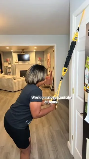 #homegym #resistancetraining #resistanceband #workout 