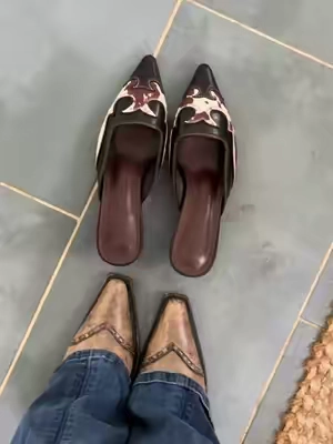 STOMP #cowboyboots #westernwear 