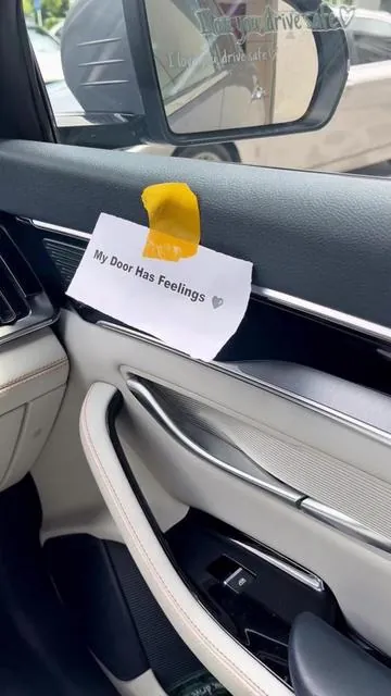 My Door Has Feelings ❤️#car #tiktok #tiktokshop #summervibes #dealsforyoudays