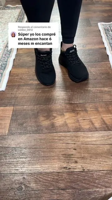 Respuesta a @valdez_0812 Zapatos de trabajo impermeables y antideslizantes para mujer: calzado para caminar, zapatillas de seguridad laboral, calzado de seguridad para chefs y personal de cocina y servicios de alimentación.#summeressentials 