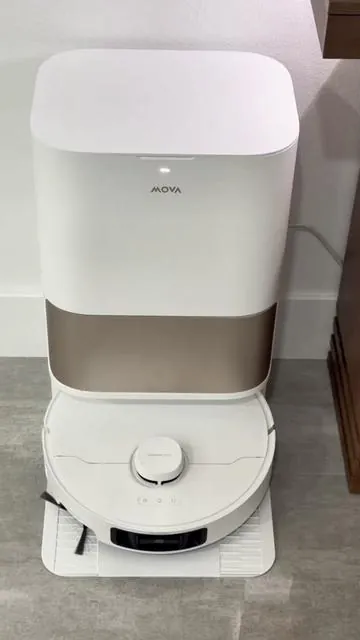 Trapeador extensible “llega a todas las orillas “ más de 2000 vendidos el mes pasado 🤩😱 por algo la gente lo quiere tiene tres años de garantía 🤩✨#robot #limpiezadecasa #tiktokshop #parati #aspiradora 