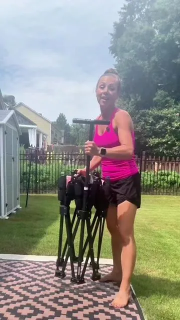 Low-impact cardio that doesn’t feel like torture? Yes, please! 🙌 For the longest time, I thought if I wasn’t suffering through a workout, it wasn’t doing anything. But honestly? That’s exactly why I kept falling off track. This mini trampoline completely changed how I look at cardio. It’s low-impact, easy on my joints, and somehow makes working out feel fun instead of something I dread. If you’ve been avoiding exercise because you hate traditional cardio, maybe you don’t hate working out… maybe you just haven’t found the right workout yet. ✨ Save this for those days when you need motivation, and let me know in the comments… what’s your least favorite form of cardio? #tiktokshopsummerturnup * • #Hom#HomeWorkout #Fit#FitnessOver40 #Low#LowImpactWorkout #RebounderWorkout 