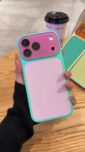 🥰l didn't think a phone case could look this good...🍬 Candy patchwork color blocks with a fresh summer feel 🌊Slim design, lightweight feel, and easy to match with everyday outfits. #summervibe #phonecase #cute #dopaminedecor #accessories
