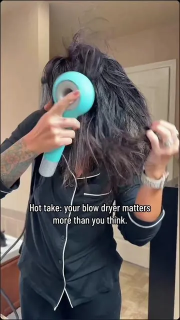 Lightweight ionic hair dryer that helps cut down drying time while leaving hair smoother, shinier, and with less frizz. Multiple heat settings make it easy to style any hair type. #TikTokShopCreatorPicks #hair #hairtok #hairstyle #lange @langehair  