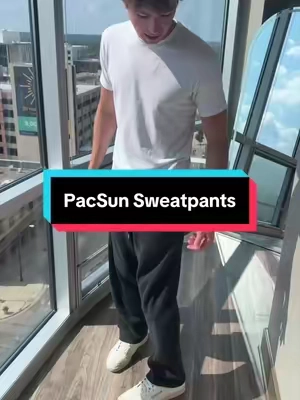 He’s 6’1 170 wearing size XL🙌 #pacsun #sweatpants #tiktokshopmademebuyit #pacsunsweatpants #widelegsweats 