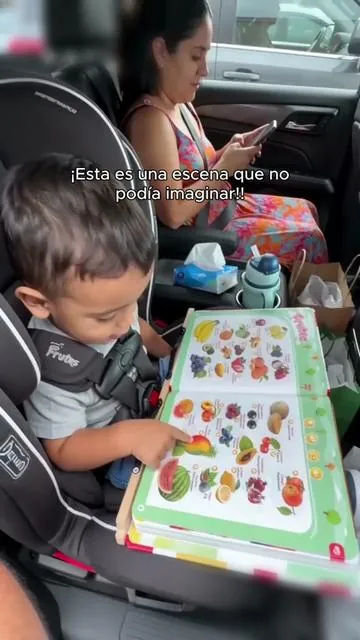 This is such a cute gift for little learners 🎁 Spanish, English, 300+ words, 6 songs, and a piano toy all in one. #educationaltoy #Montessori #weeklydeals #payday #summerwins 